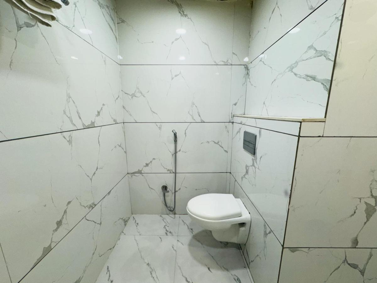 Hotel Shree Mahakal Krapa 乌贾因 外观 照片